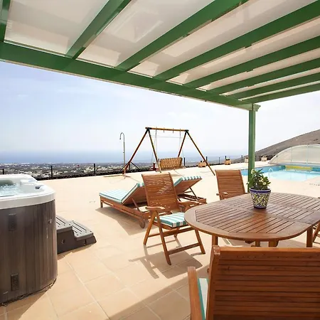 Holiday home Casa Tinasoria La Asomada (Lanzarote)