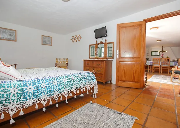 Hébergement de vacances Casa Tinasoria *